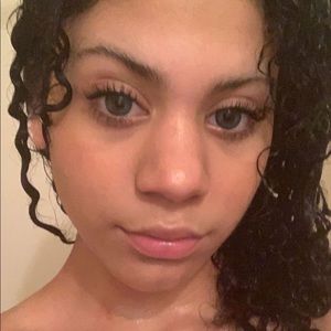 Meet your Posher, Aliah